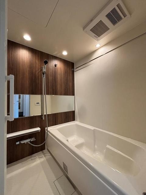 ※写真は同タイプ住戸です。(風呂)