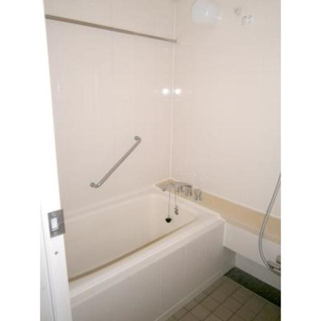 ※写真は同タイプ住戸です。(風呂)
