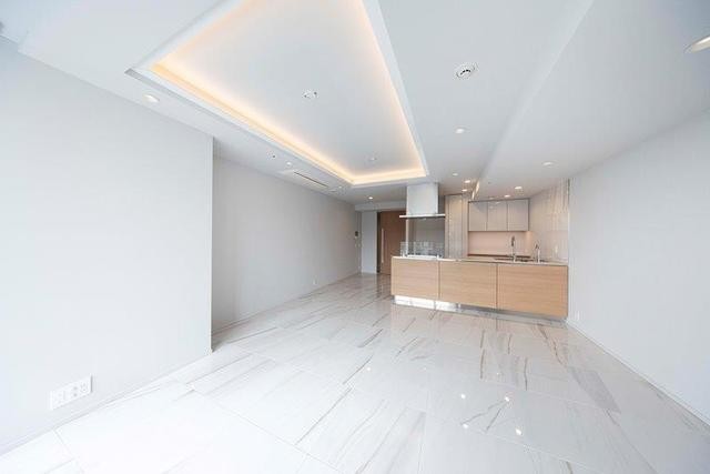 ※写真は同タイプ住戸です。(居間)