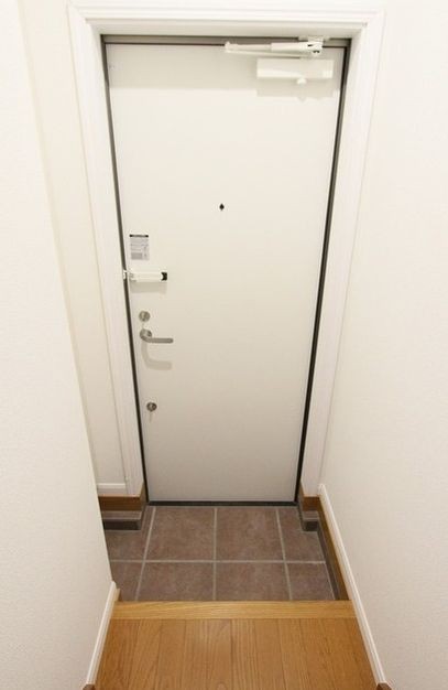 (玄関)