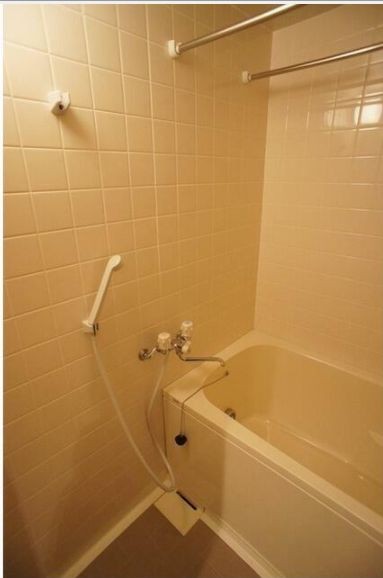 ※同タイプ別部屋の写真です。(風呂)