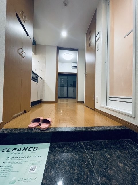 (玄関)