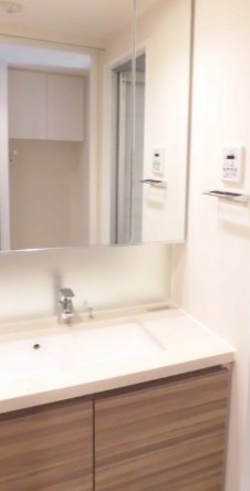 ※同仕様写真含む(内装)
