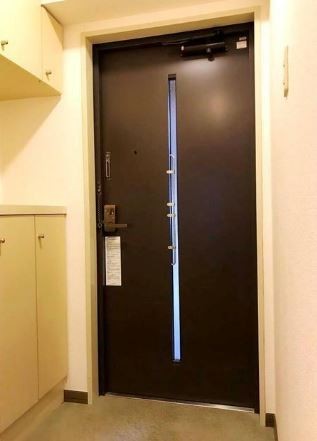 ※同仕様写真含む(玄関)