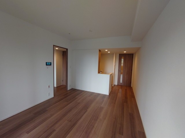 ※写真は同タイプ住戸です。(居間)