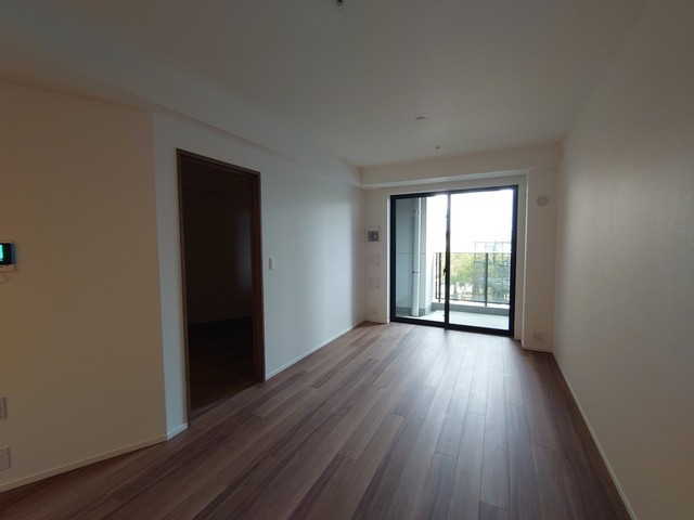 ※写真は同タイプ住戸です。(居間)