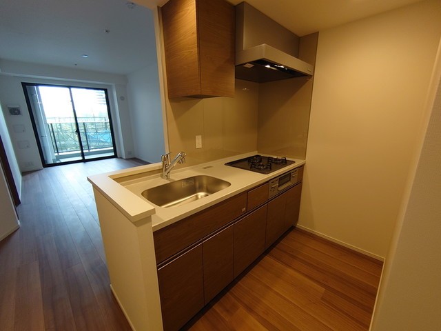 ※写真は同タイプ住戸です。(キッチン)