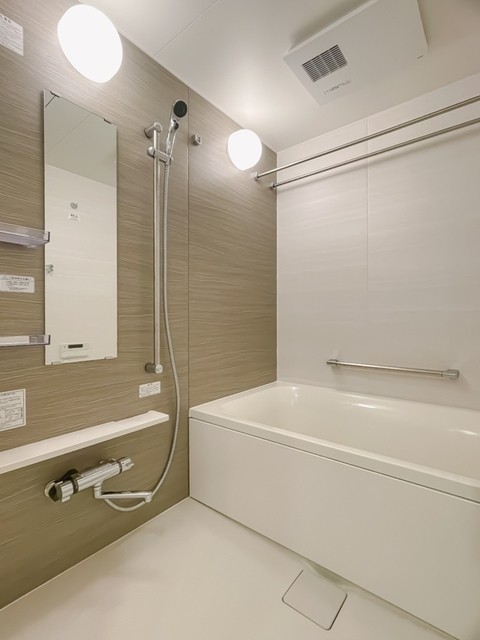 ※写真は同タイプ住戸です。(風呂)