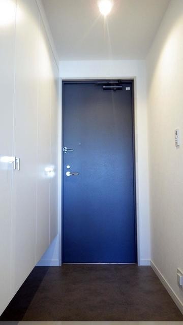 ※写真は同タイプ住戸です。(玄関)