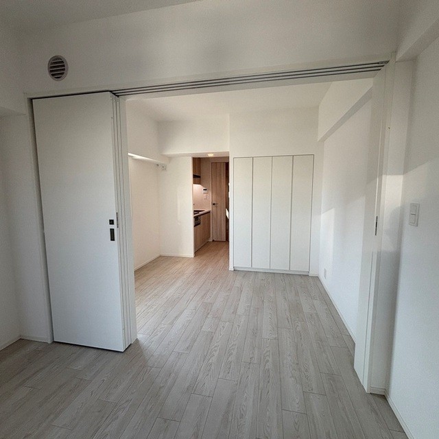 ※写真は同タイプ住戸です。(居間)