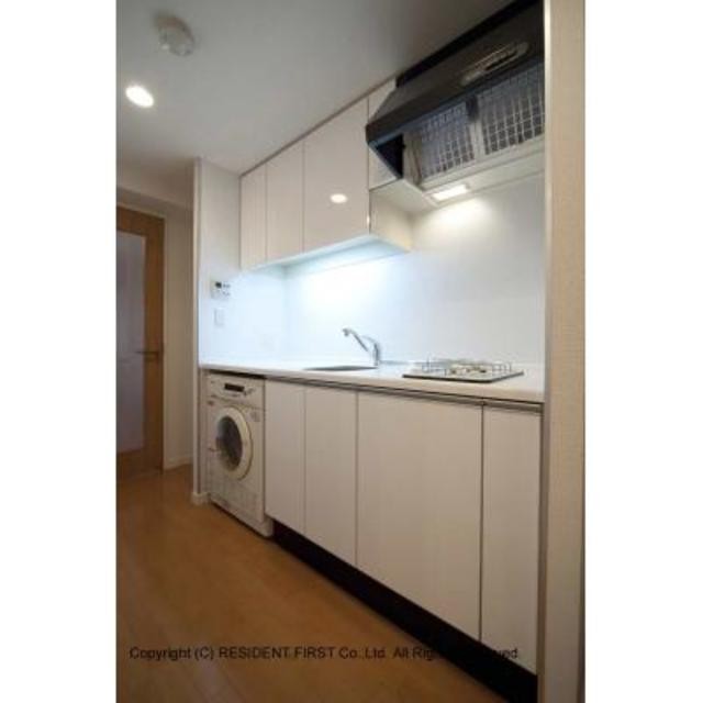 ※写真は同タイプ住戸です。(キッチン)