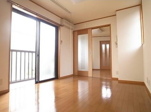 (居間)