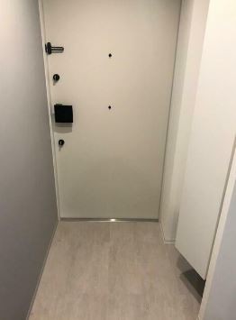 ※同仕様写真含む(玄関)
