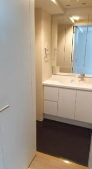 ※同仕様写真含む(内装)