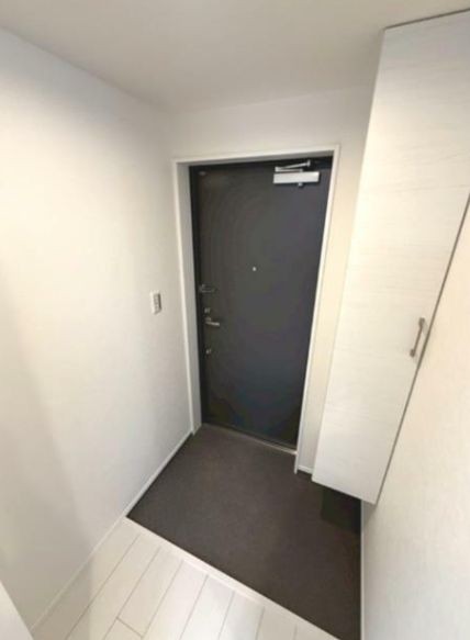 (玄関)