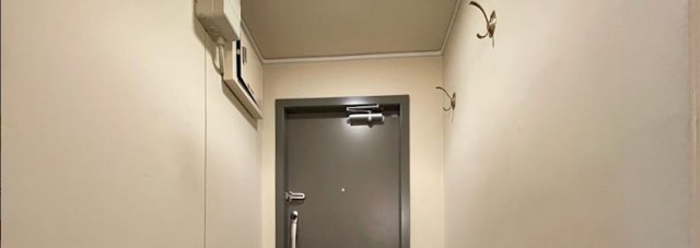 (玄関)