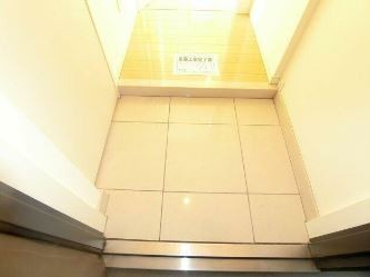 ※同仕様写真(玄関)