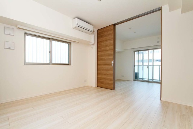 ※写真は同タイプ住戸です。(居間)