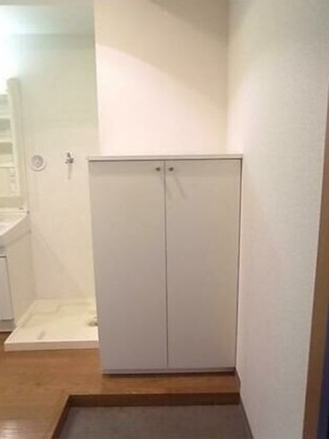 (玄関)