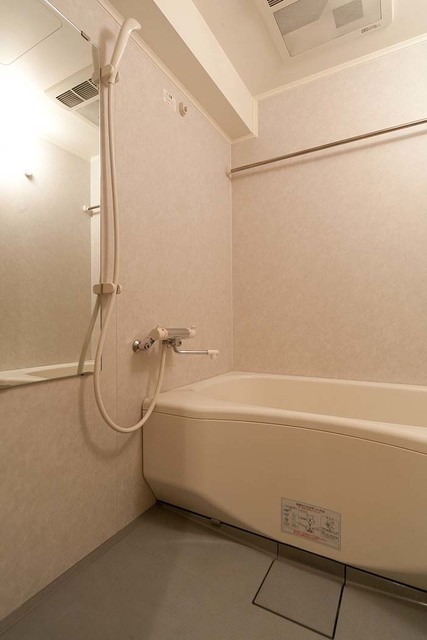 ※写真は同タイプ住戸です。(風呂)
