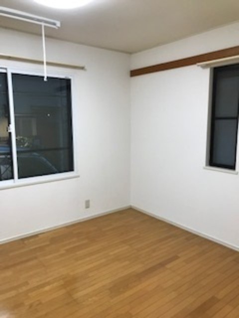 (居間)