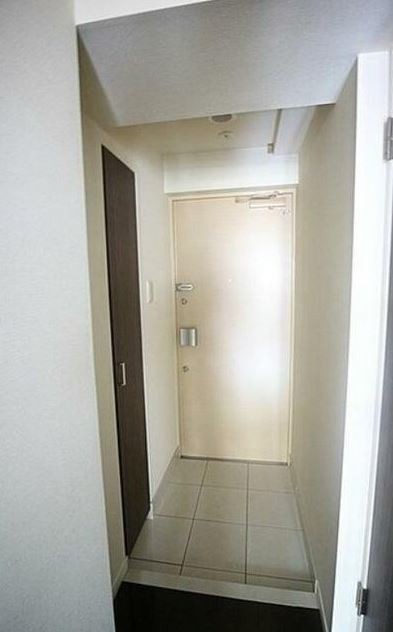 ※同仕様写真含む(玄関)