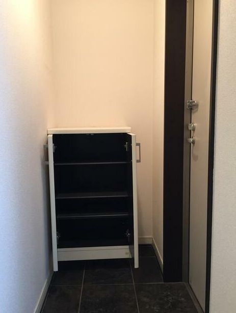 ※写真は別部屋の参考写真です。(玄関)