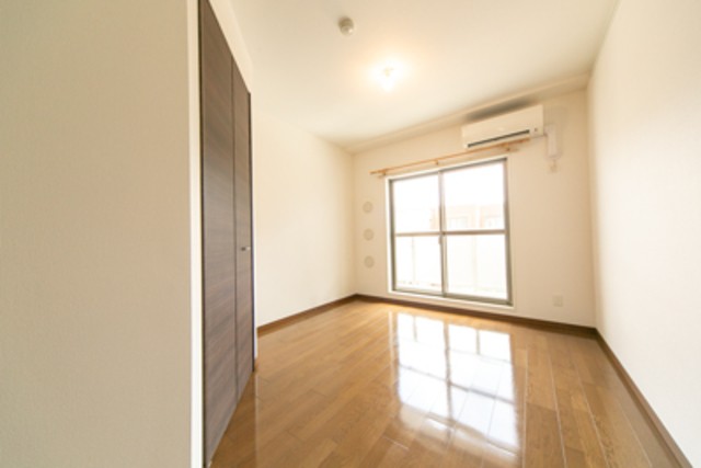 ※写真は同タイプ住戸です。(居間)