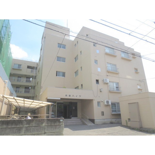 世田谷区下馬1丁目 【賃貸居住】マンション