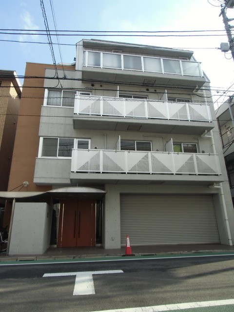 世田谷区三軒茶屋1丁目 【賃貸居住】マンション