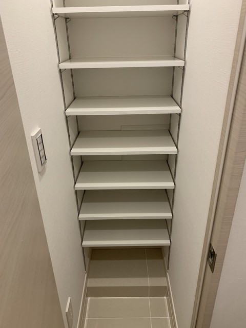 (玄関)
