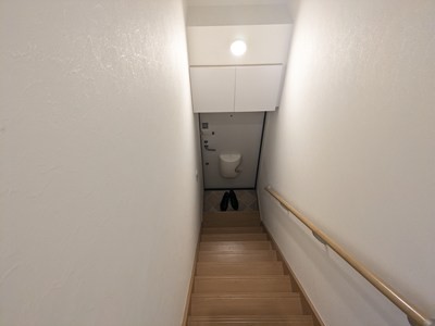 (玄関)
