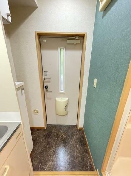 (玄関)