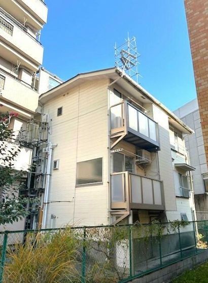 横浜市港北区箕輪町1丁目 【賃貸居住】アパート