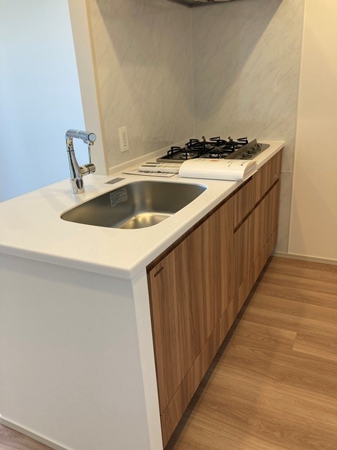 ※写真は同タイプ住戸です。(キッチン)