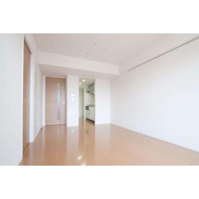 ※写真は同タイプ住戸です。(居間)