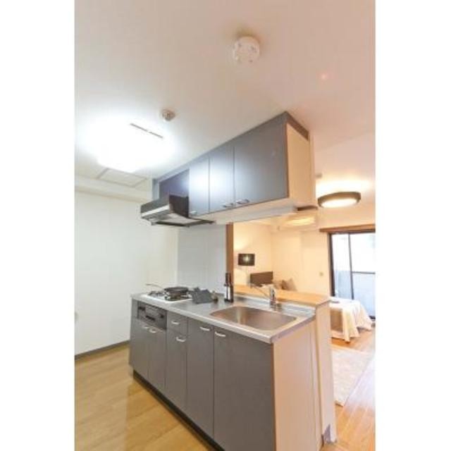 ※写真は同タイプ住戸です。(キッチン)