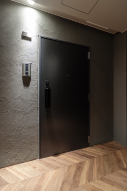 ※写真は同タイプ住戸です。(玄関)