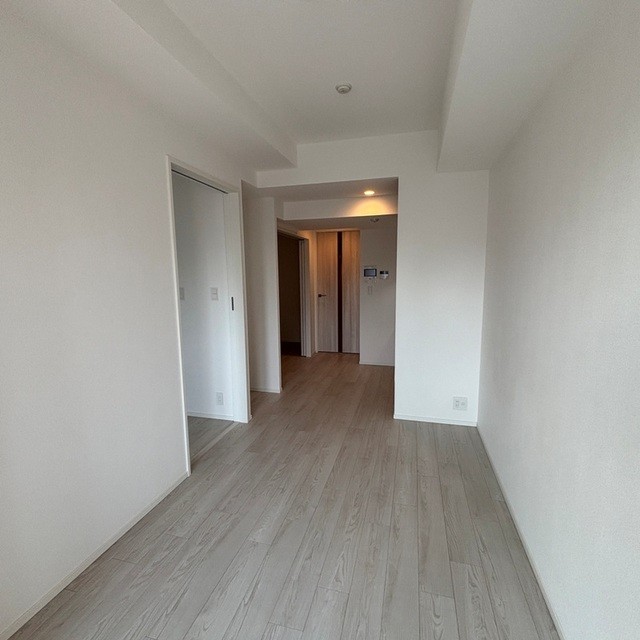 ※写真は同タイプ住戸です。(居間)