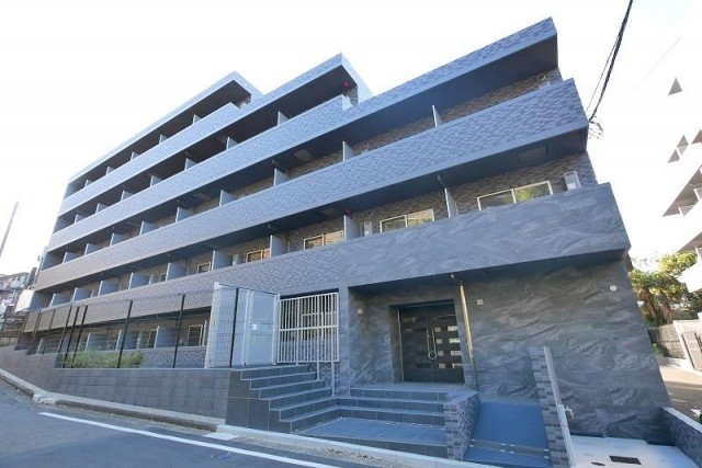 横浜市港北区菊名3丁目 【賃貸居住】マンション