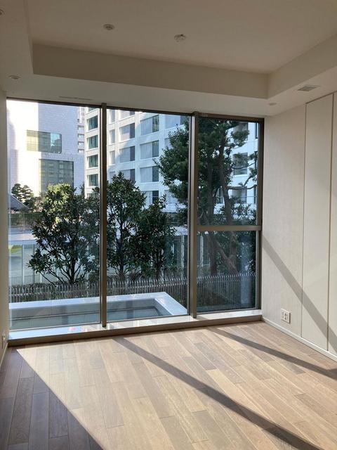 ※写真は同タイプ住戸です。(居間)