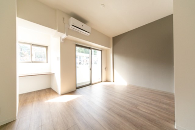 ※写真は同タイプ住戸です。(居間)