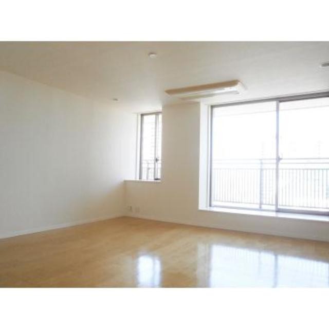 ※写真は同タイプ住戸です。(居間)
