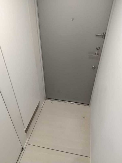 (玄関)