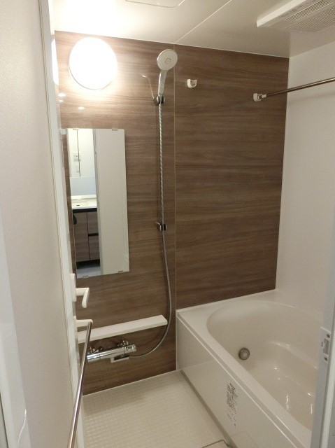 ※写真は同タイプ住戸です。(風呂)