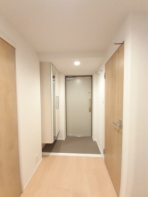 (玄関)