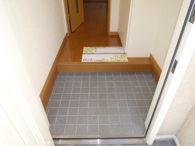 (玄関)
