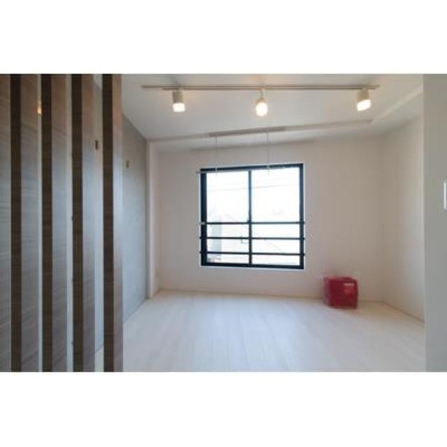 ※写真は同タイプ住戸です。(居間)