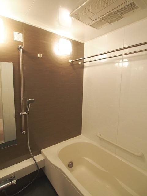 ※写真は同タイプ住戸です。(風呂)