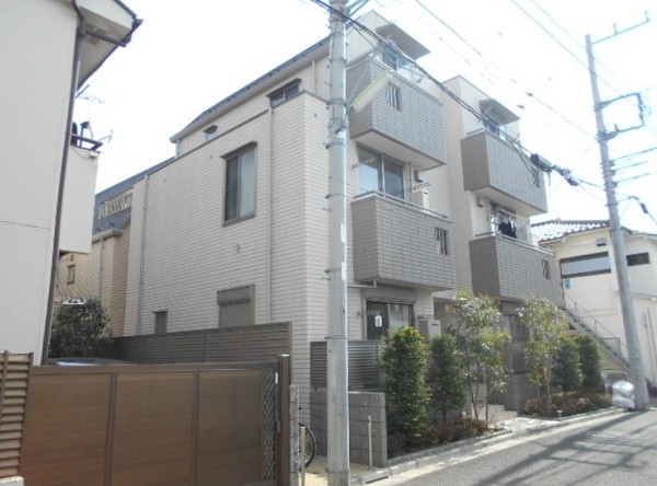 世田谷区世田谷1丁目 【賃貸居住】アパート